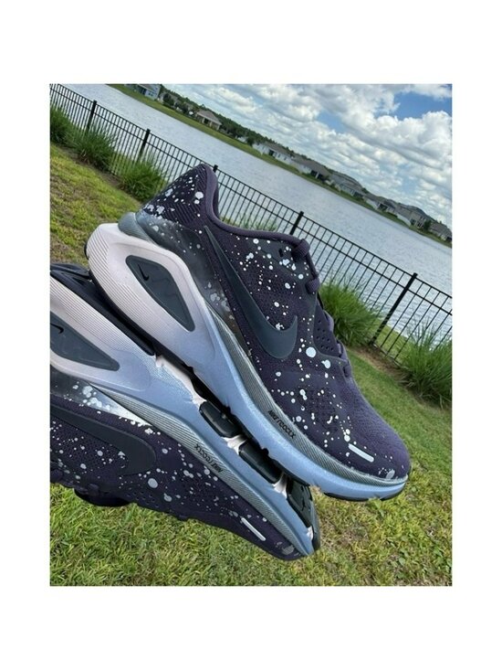 Nike Shoes - 6.5 WOMEN'S NIKE STRUCTURE 26 SE CAVE PURPLE / SPLASH SILVER RUNNING HV1727-500